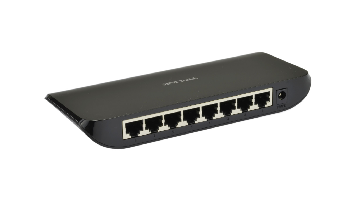 Switch TP-LINK TL-SG1008D (8x 10/100/1000Mbps)