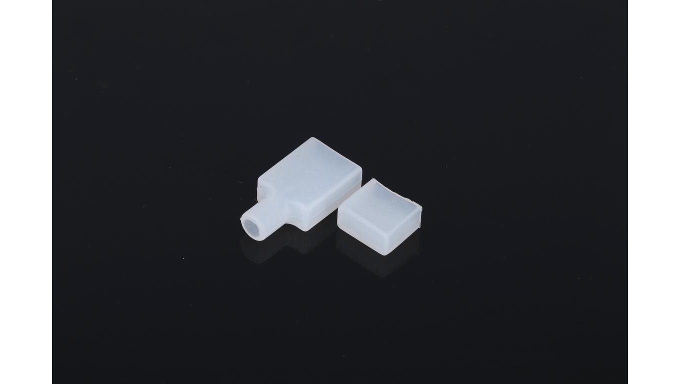 Zaślepka do koszulki silikonowej PRO SLIM SIDE 4mm kpl./ 2szt.
