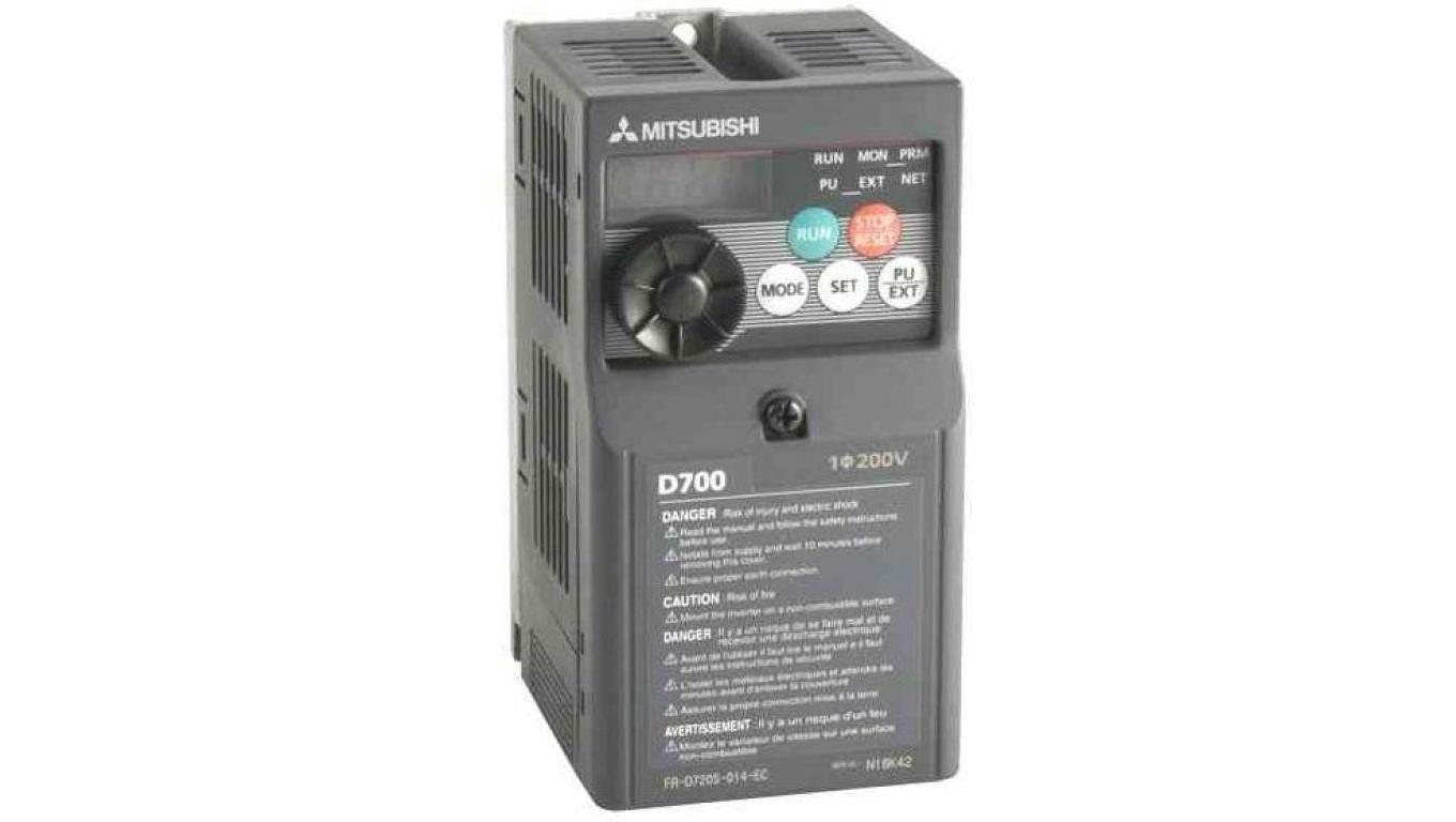 Falownik Mitsubishi FR-D720S-070SC-EC 1,5 kW ( zas. 1x230VAC )