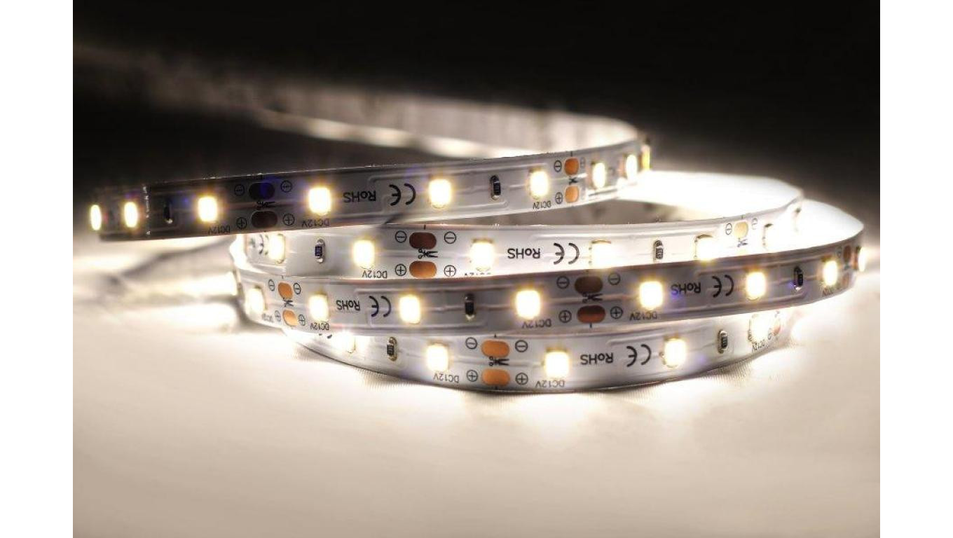 HQS-9.6W-120LED-W-WP-12V-5M Profesjonalna taśma LED 9.6W/m, 12V, 120LED 2835 biała 6500K, IP64