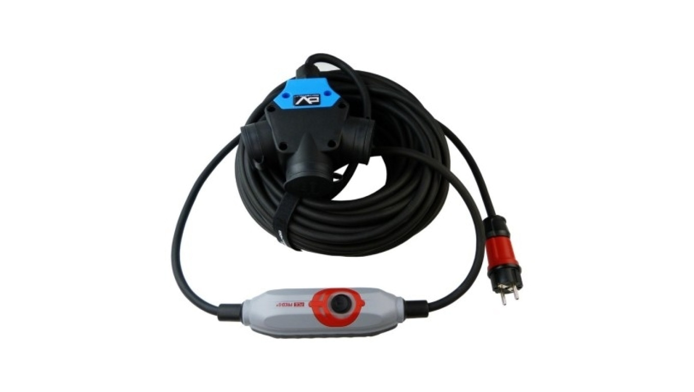 Przedłużacz trójdrożny 25m IP44 230/16A H07RN-F 3x2,5 z bezpiecznikiem automatycznym kablowym PRCD-S Doktorvolt 9597