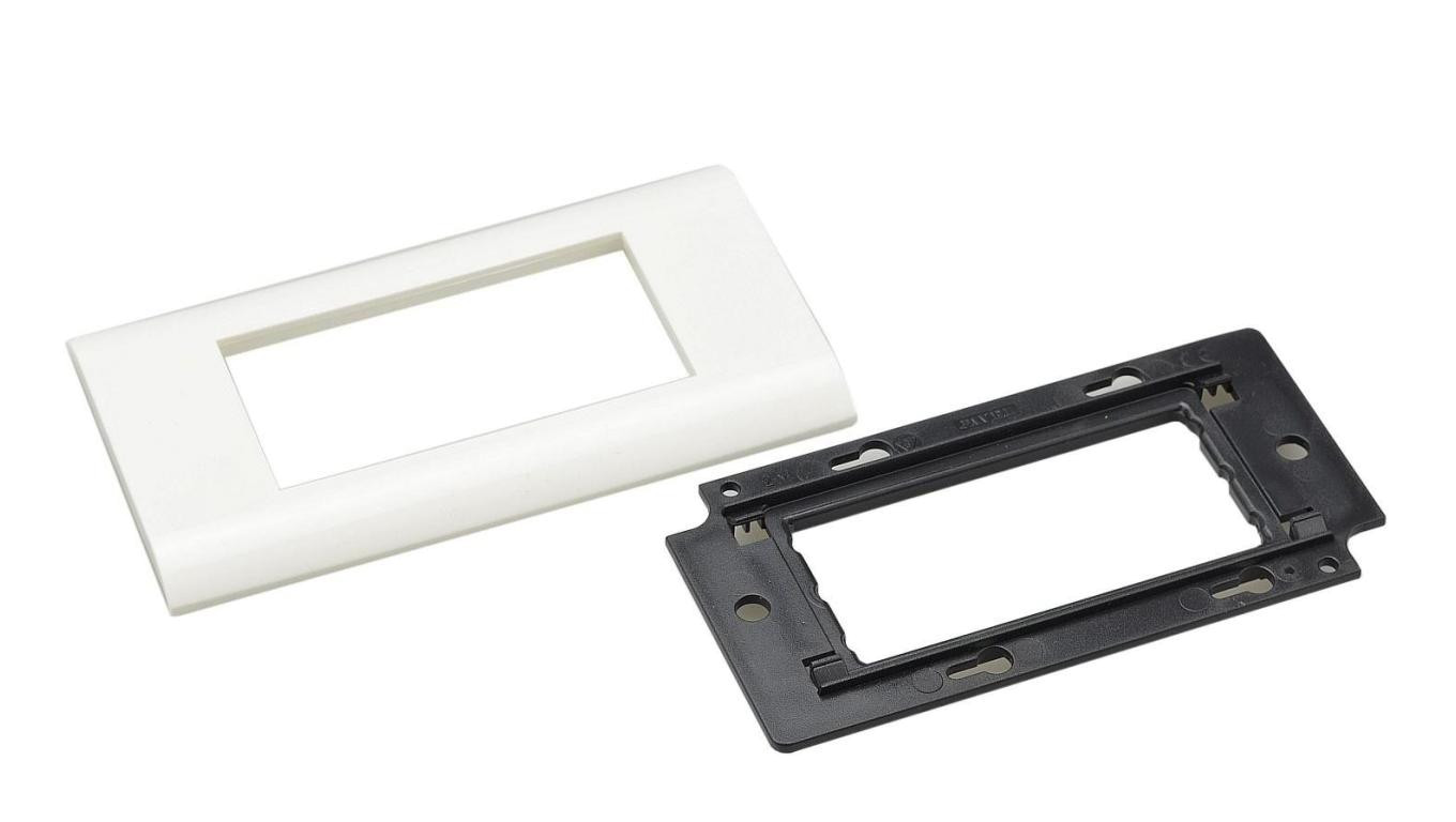 Ramka montażowa + support 4M 90x45 biała na moduły Mediabox