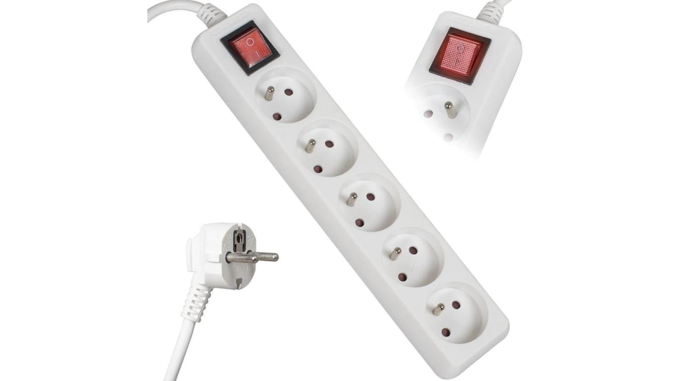 Przedłużacz sieciowy 5 gniazd 1,5m z przeł. biały LB0085-1,5 LIBOX