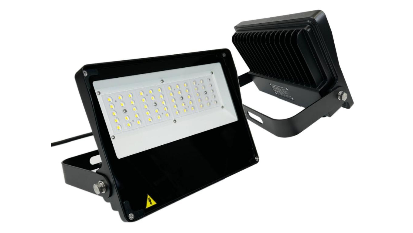 Naświetlacz LED Zosmax 140 lm/W 50W 4000K IP65 IK08 7000lm