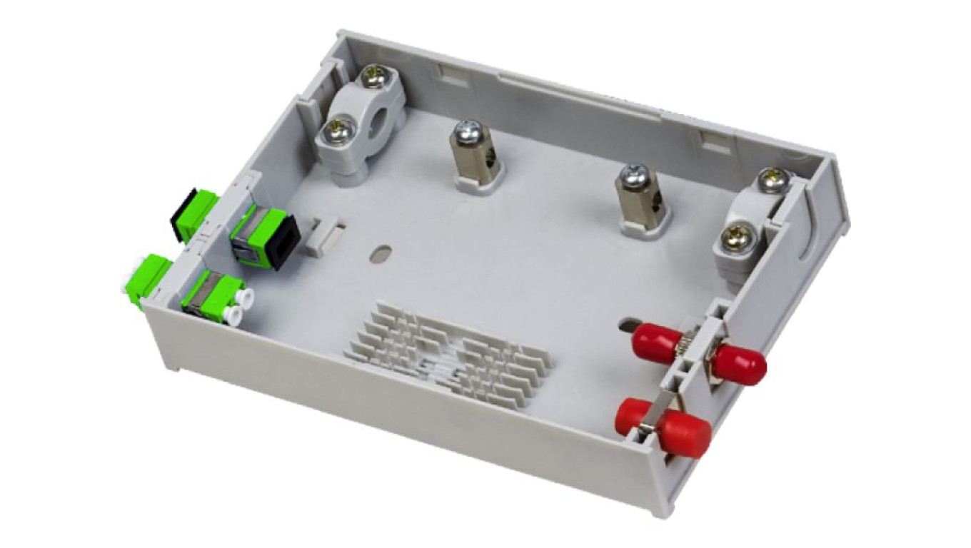 Naścienna puszka rozdzielcza (4 x SC simplex) FOPA-4A-03