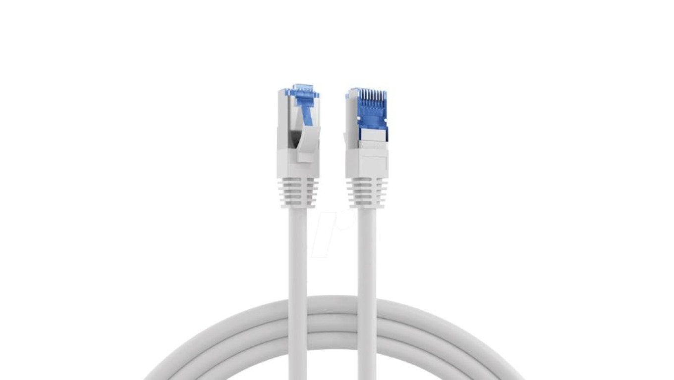 Patchcord SFTP 0,5m Cat6a Superflex biały na kablu Cat7