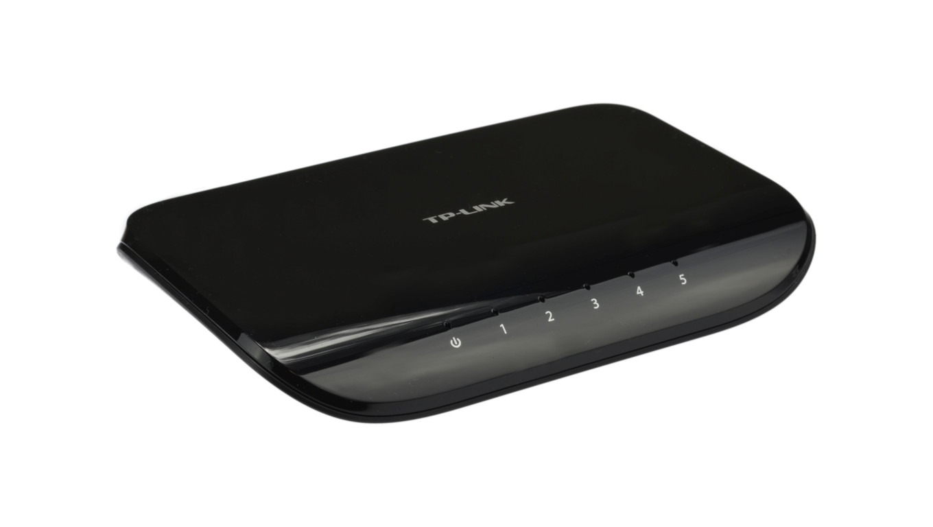 Switch TP-LINK TL-SG1005D (5x 10/100/1000Mbps)