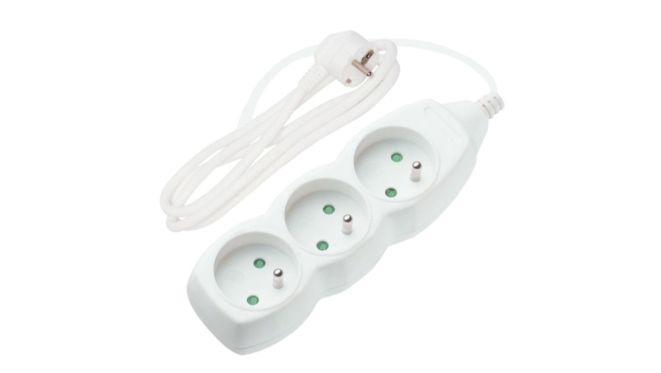 Przedłużacz 3-gniazda z/u 1,5m