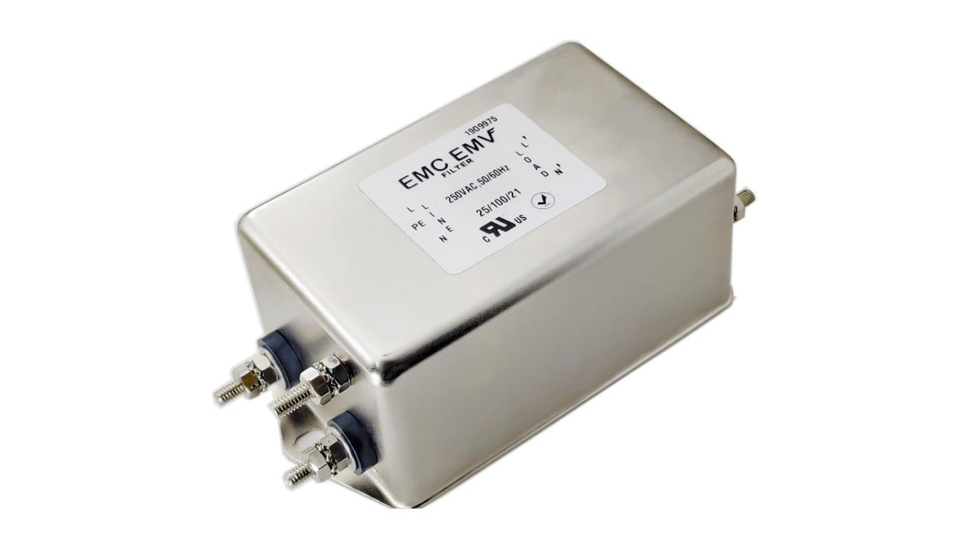 Jednofazowy filtr EMI Akyga EMC EMV EN2020-20-S 20A 120-250VAC 50/60Hz