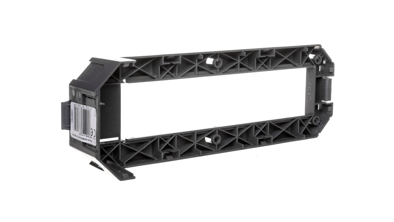 Simon Connect Ramka osprzętowa na 4x K45 (45x45mm) + 1x K45/2 (22,5x45mm) s