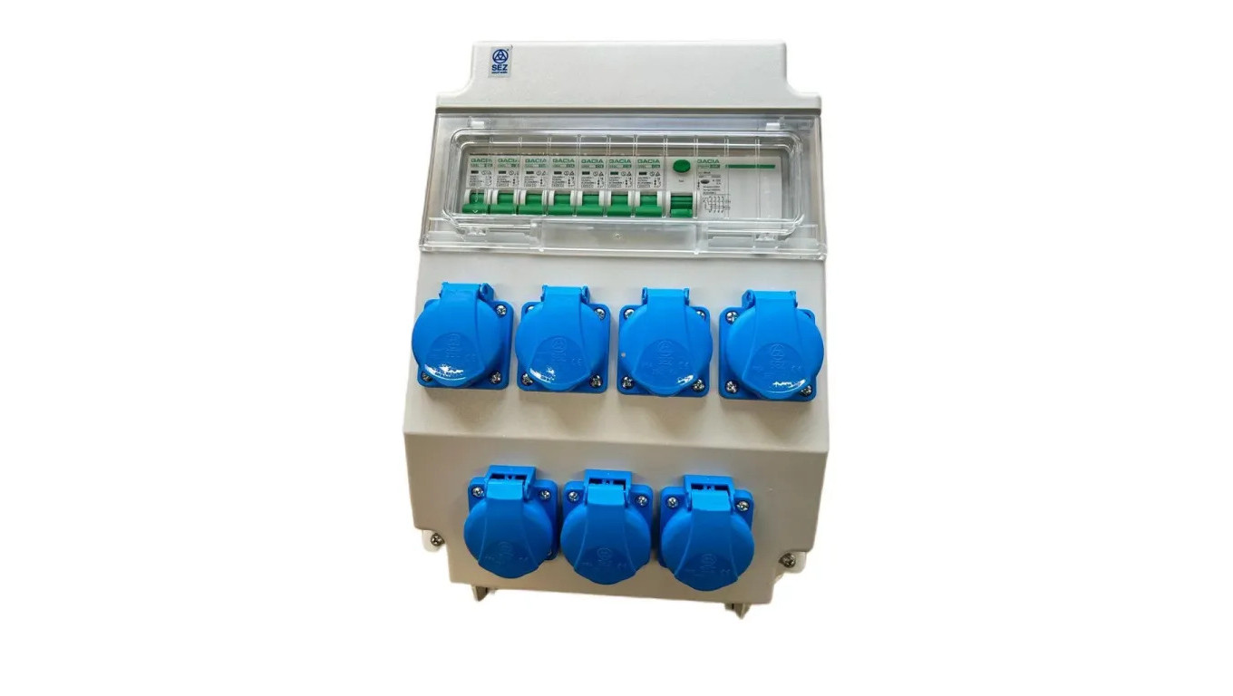 Rozdzielnica elektryczna 7x 230V z bezpiecznikami FI / 7x 230V 3 fazy 95V-1