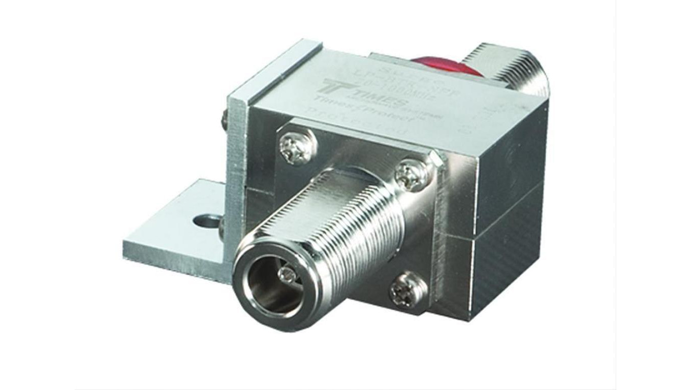 Ogranicznik przepięć LP-BTR-NFF ochrony systemów radiowych w pasmie od 20Mhz od 1Ghz.