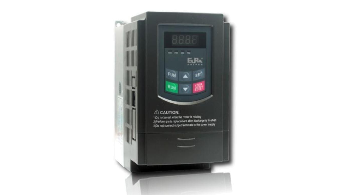 Falownik E810 3 fazy 400V 0,75kW 2,0A