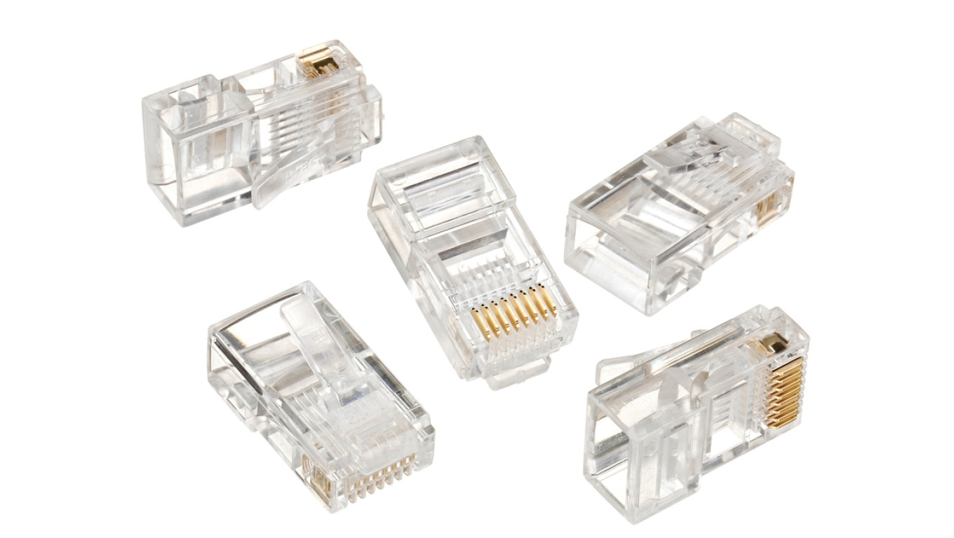 Wtyk RJ45 8P8C 5e linka Maclean MCTV-663 MCTV-663