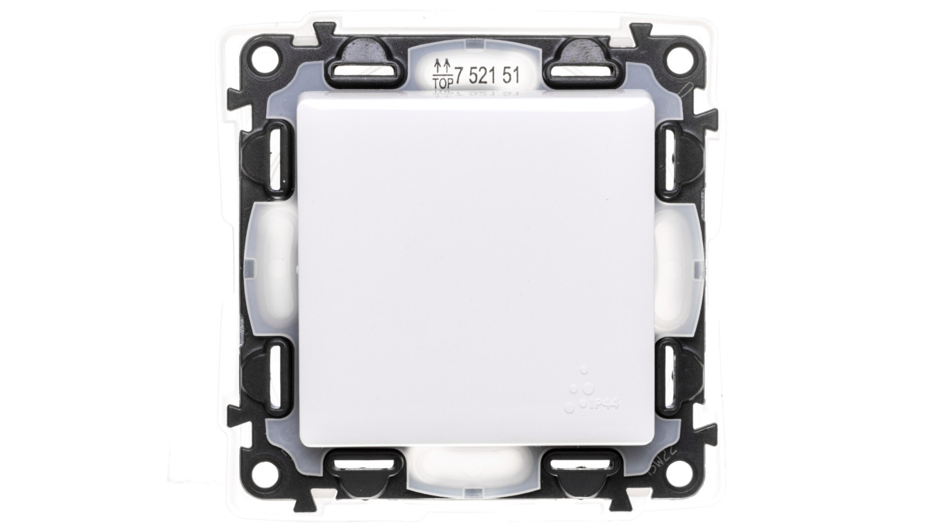 VALENA LIFE Łącznik jednobiegunowy IP44 biały 752151