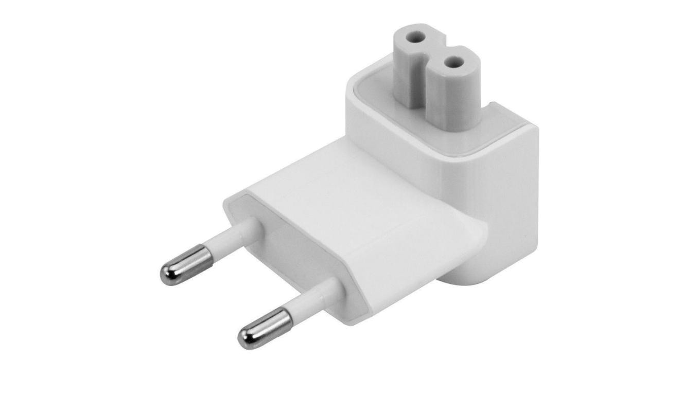 Adapter AC Akyga AK-AD-60 EU CEE 7/16 do C7 biały